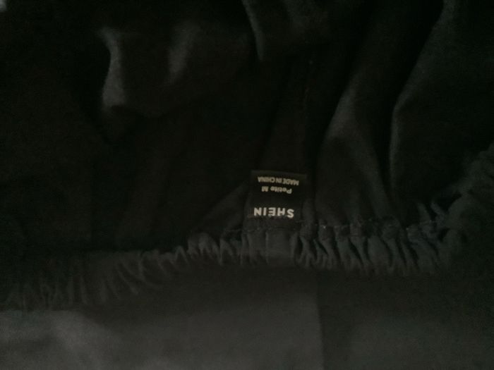 Pantalon noir - photo numéro 2