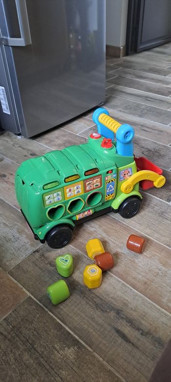 Maxi camion poubelle Vtech