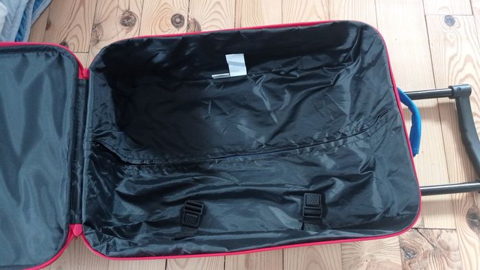 Lot spiderman valise gourde sac - photo numéro 4