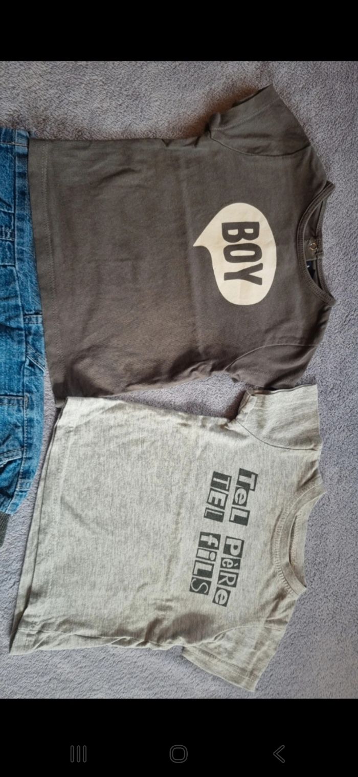 Ensemble jean avec 2 tee-shirt - photo numéro 3