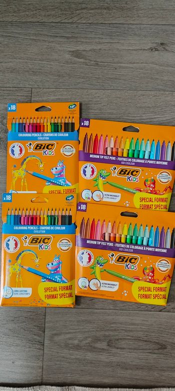 4 boite bic neuf feutre