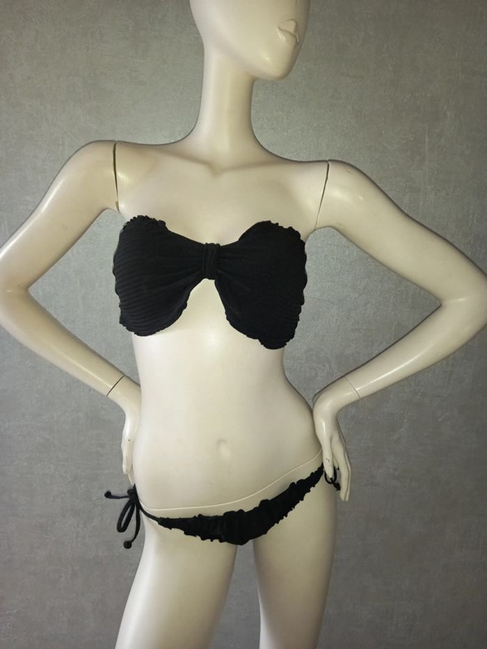 maillot de bain 2 pièces noir H&M taille 40