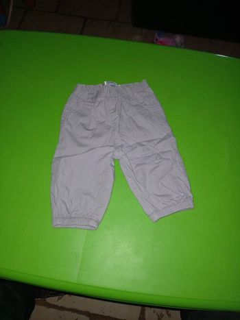 Pantalon gris 3 mois