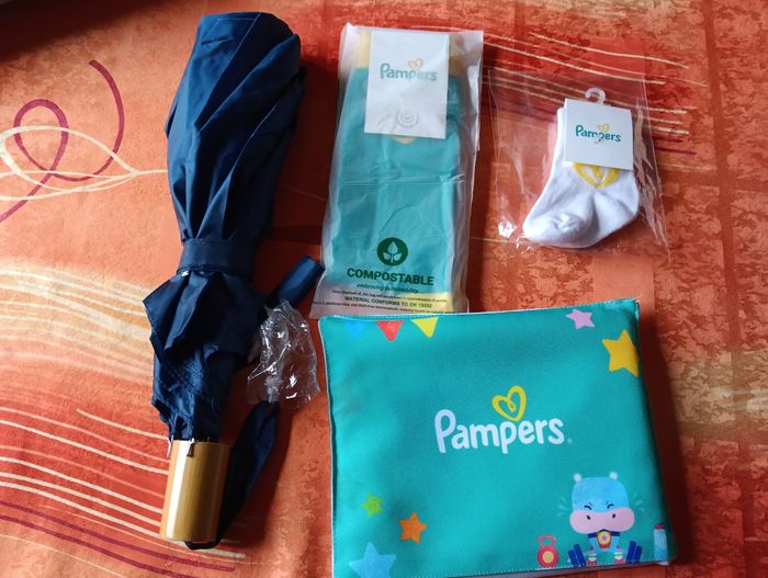Sac à langer poussette tutete Pampers et divers accessoires - photo numéro 5