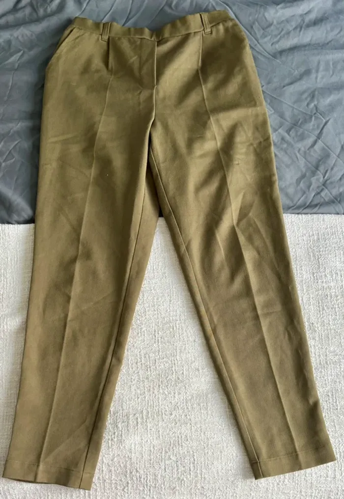 Pantalon kaki taille 36 - coupe droite ajustée - photo numéro 2