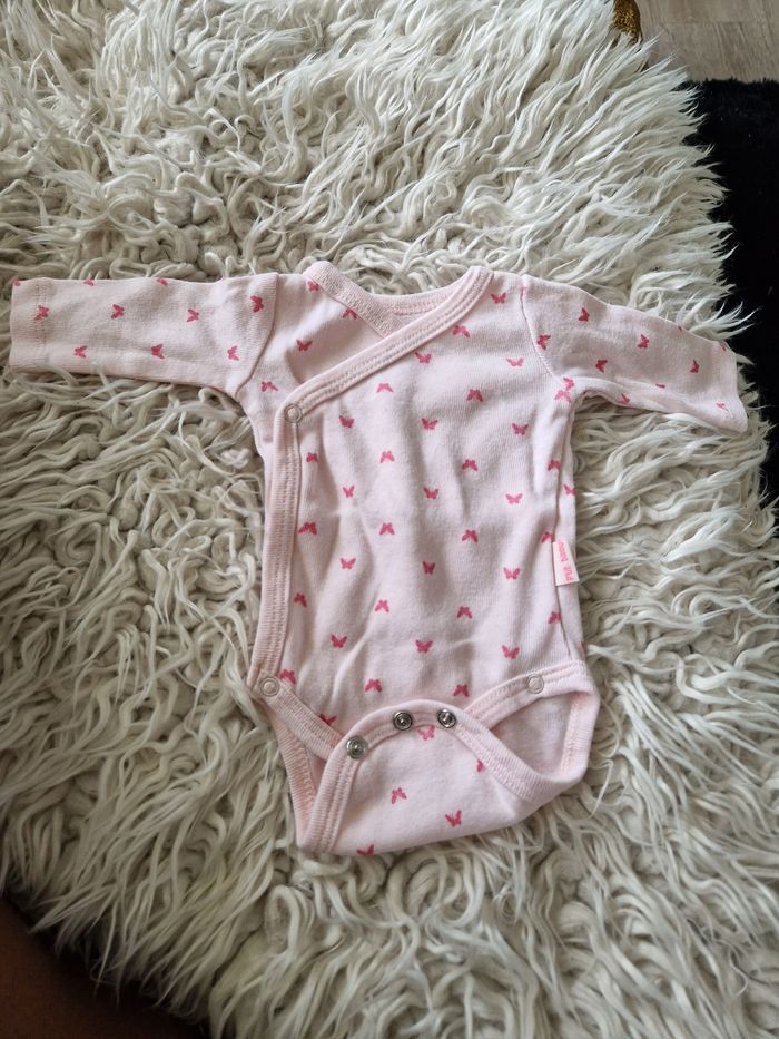 Lot de vêtements bebe fille de 0-56cm - photo numéro 5
