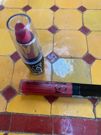 Lot de rouge à lèvres