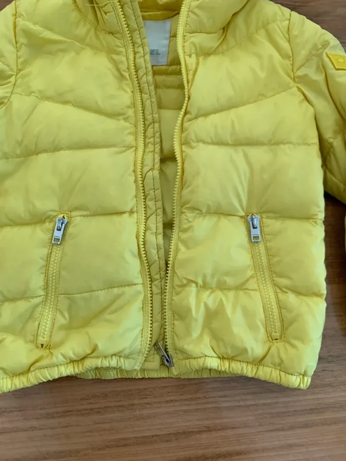 Doudoune Diesel taille 24 mois 🌞 - photo numéro 2