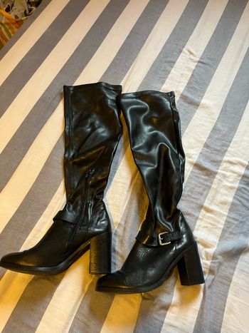 Bottes taille 36 en très bon état