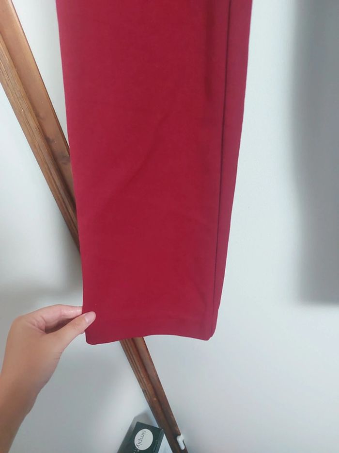 Joli pantalon rouge carmin coupe droite élastique - 36 S - photo numéro 3