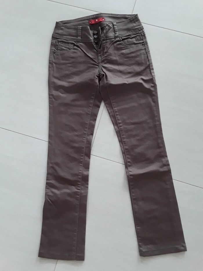 Jean marron