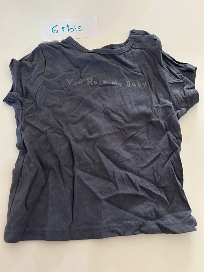 T-shirt kiabi 6 mois