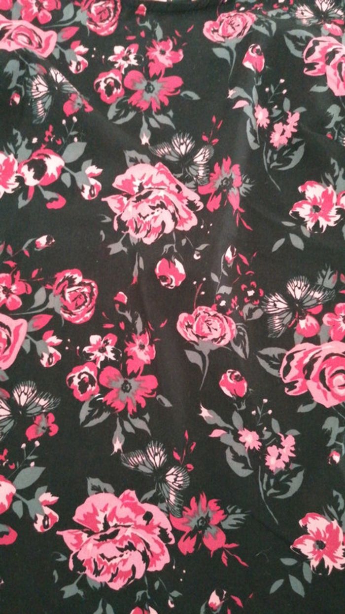 Débardeur fleuri - photo numéro 3