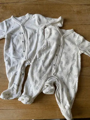 Lot pyjamas velours 3 mois