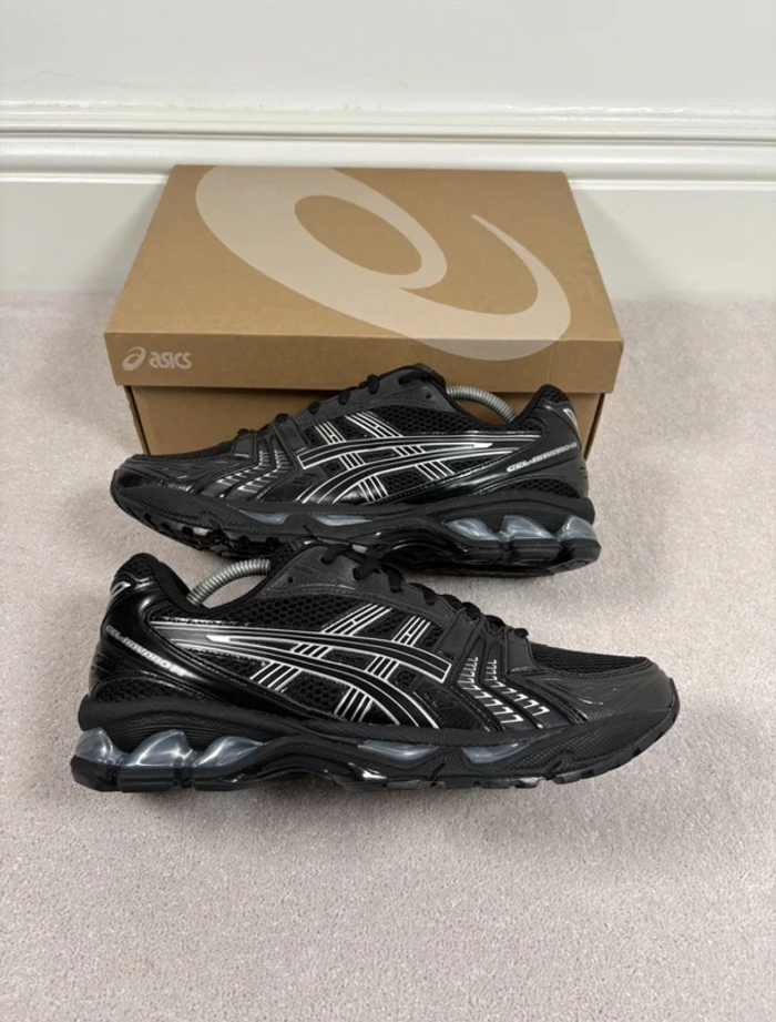 ASICS Gel-Kayano 14 taille 42 - photo numéro 2