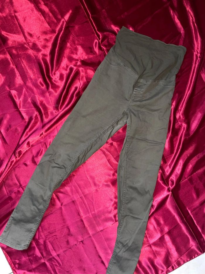Pantalon de grossesse