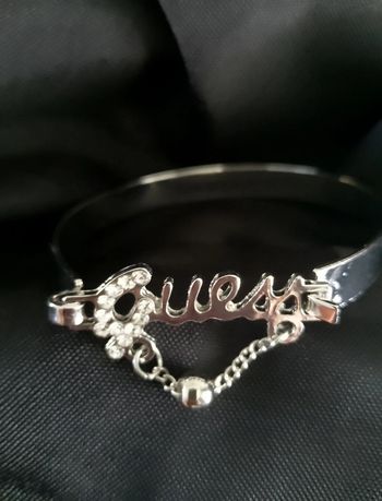 Bracelet rigide couleur argent