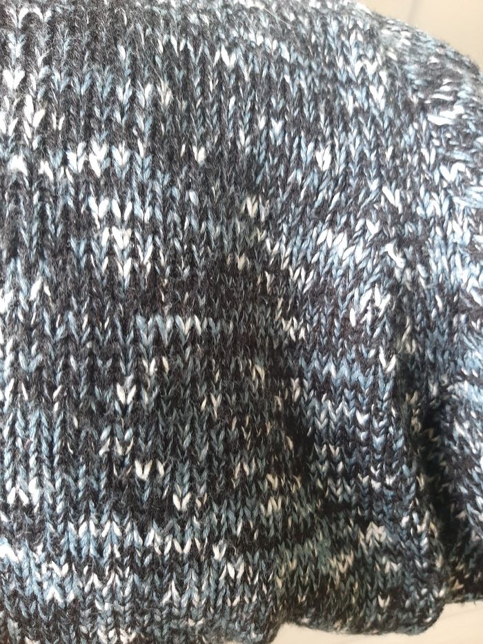 Pull garçon - photo numéro 3