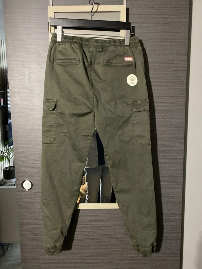 Pantalon cargo - photo numéro 2