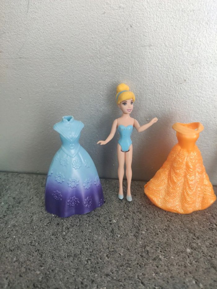 Lot figurines poupées magiclip Disney tbe - photo numéro 2