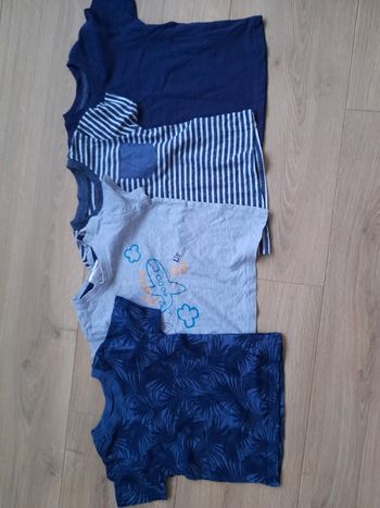 Lot 4 T-shirt garcon