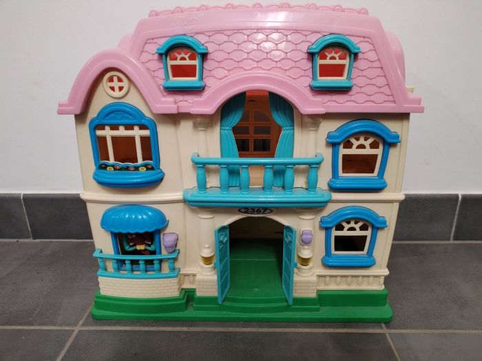 Maison poupée - photo numéro 3