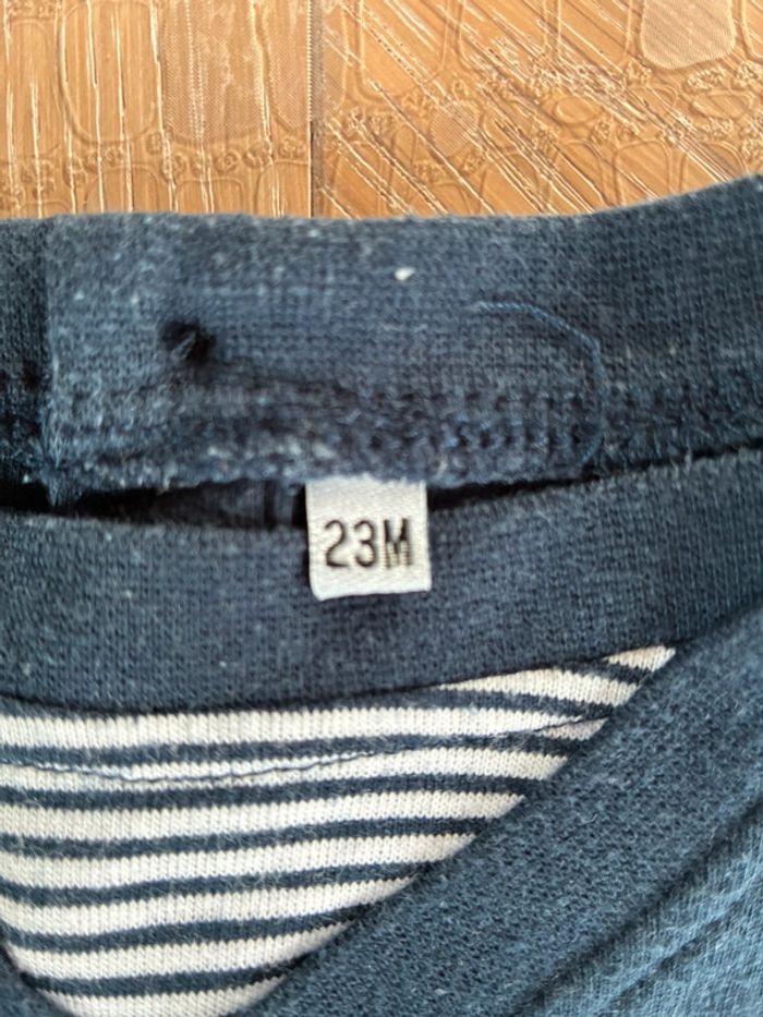 T shirt 2 ans - photo numéro 2