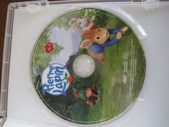 Lot de DVD Pierre Lapin - photo numéro 10