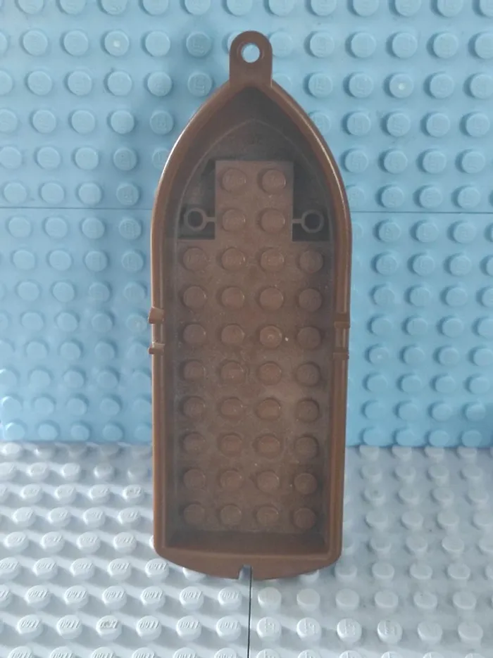 Bateau LEGO Brown Boat, 14 x 5 x 2 with Oarlocks and 2 Hollow Inside Studs 2551 A04