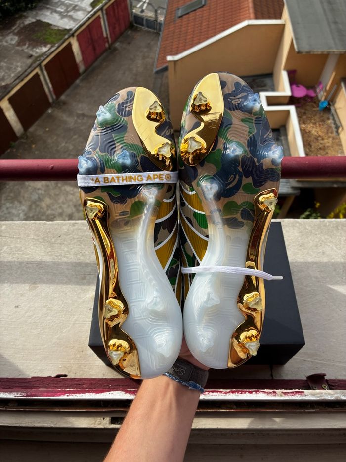 Crampons Adidas x Bape Predator - Taille 44 - Neufs - photo numéro 8