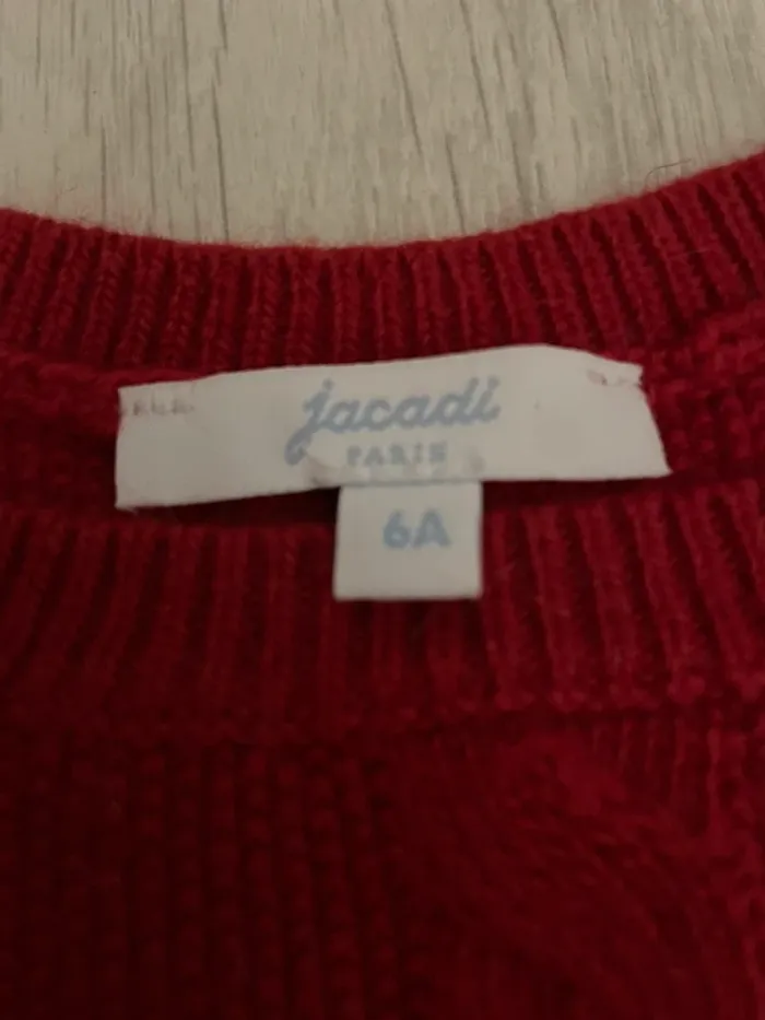 Pull rouge avec  noeud Jacadi - photo numéro 2