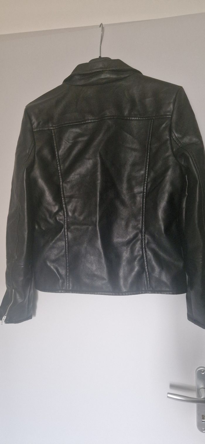 Perfecto noir - photo numéro 2
