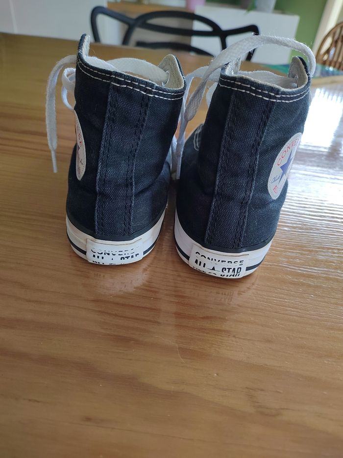 Converse noire - photo numéro 5