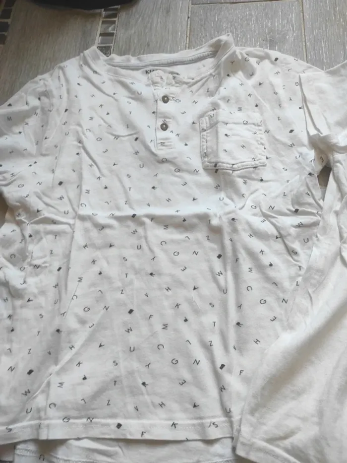 Lot 2 tee shirt taille 10 ans - photo numéro 4