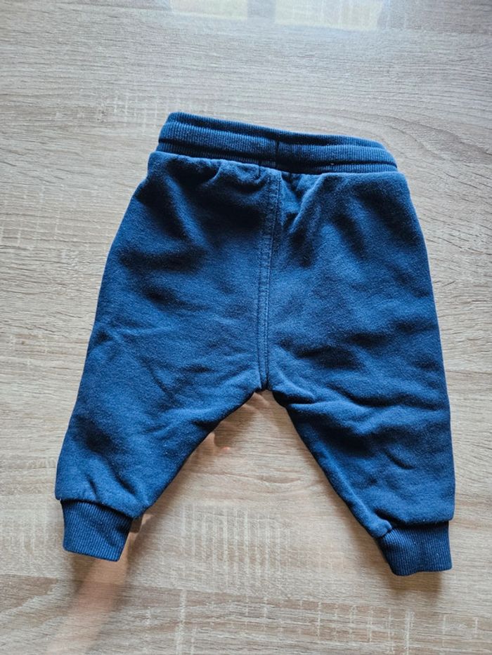 Lot de 2 pantalons 6 mois - photo numéro 4