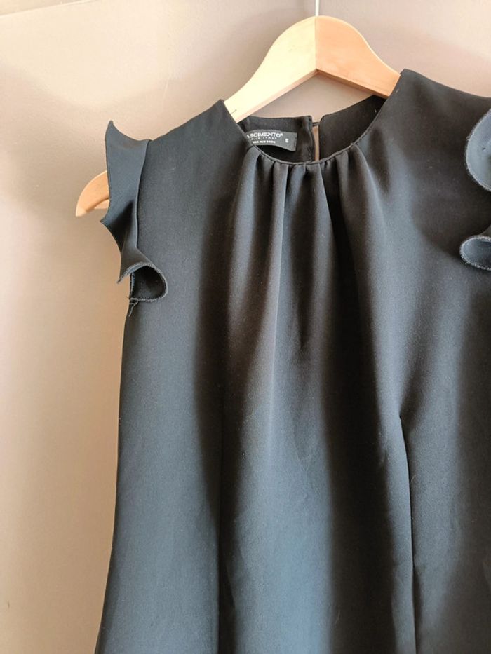 Jolie robe noire 36 rinascimento