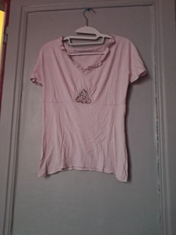 Tee-shirt rose pâle