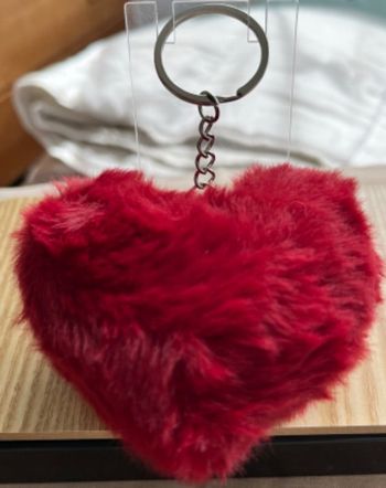 Porte clé coeur fourrure