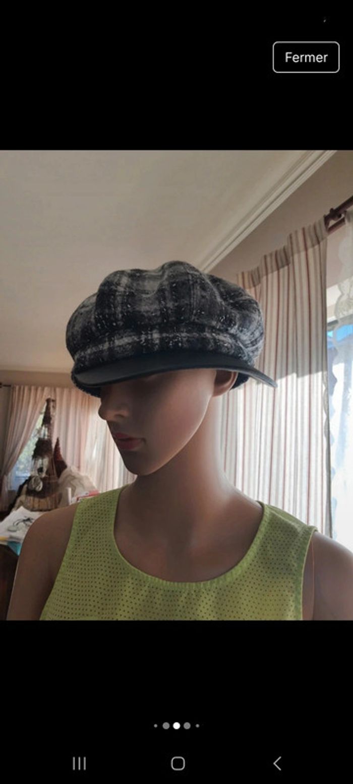 Jolie Chapeau femme Motf taille 56cm - photo numéro 6