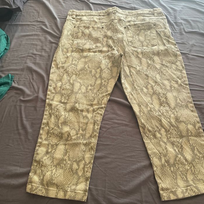 Pantalon style crocodile