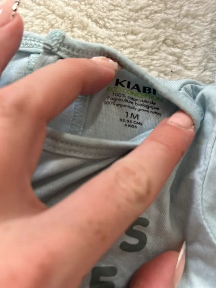 Pyjama ~ Kiabi ~ 1 mois - photo numéro 2
