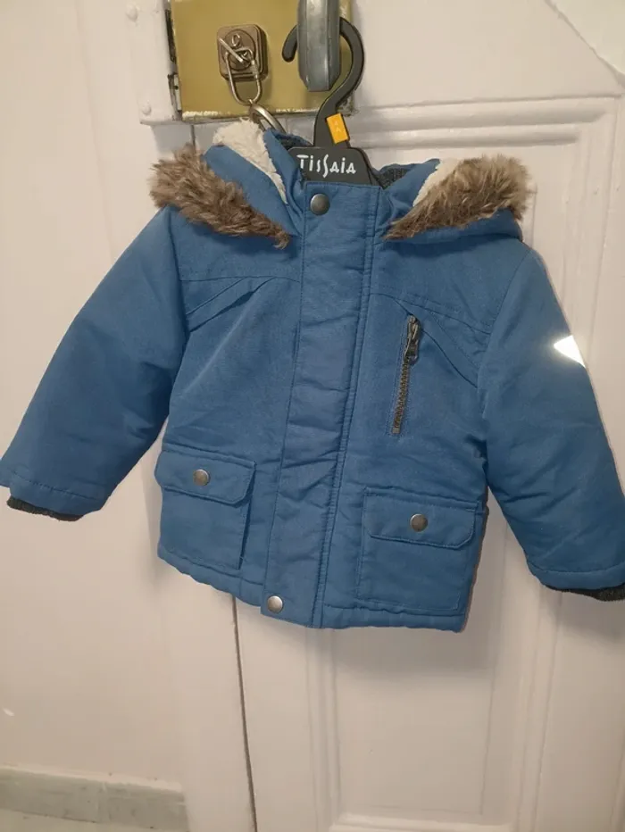 Manteau bébé bleu taille 9-12 mois