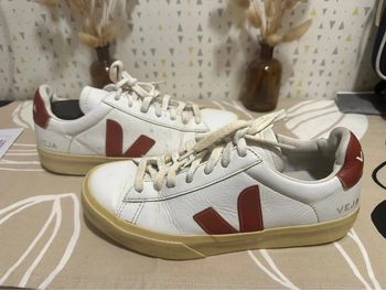 Paire de basket Veja t39