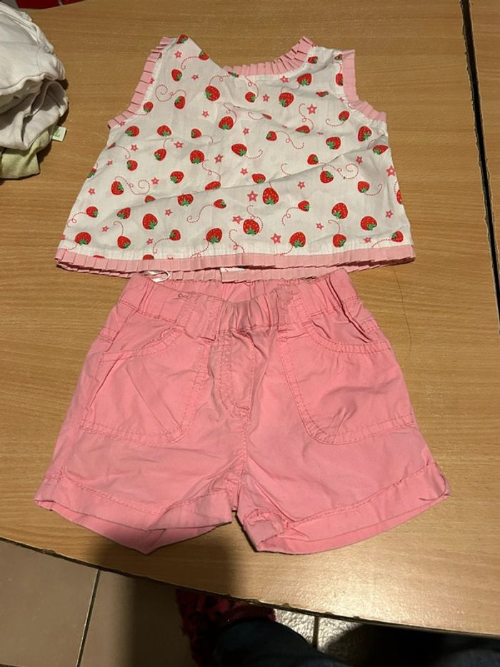 Petit ensemble taille 12mois