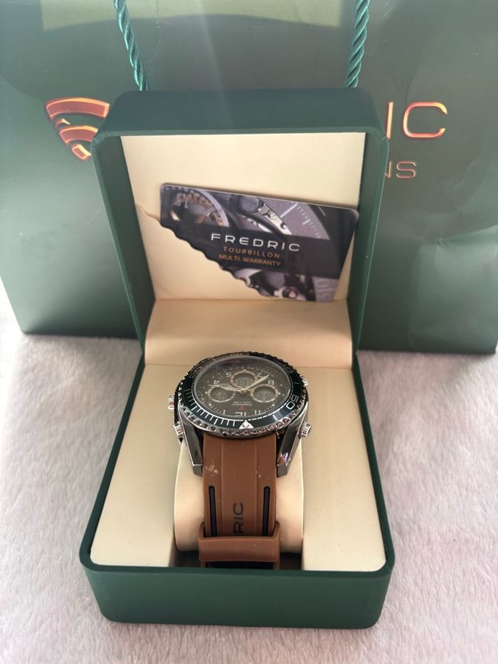 Montre Fredric 1 - photo numéro 3