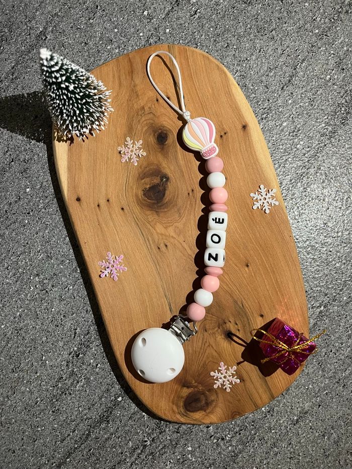 Attache tétine personnalisée