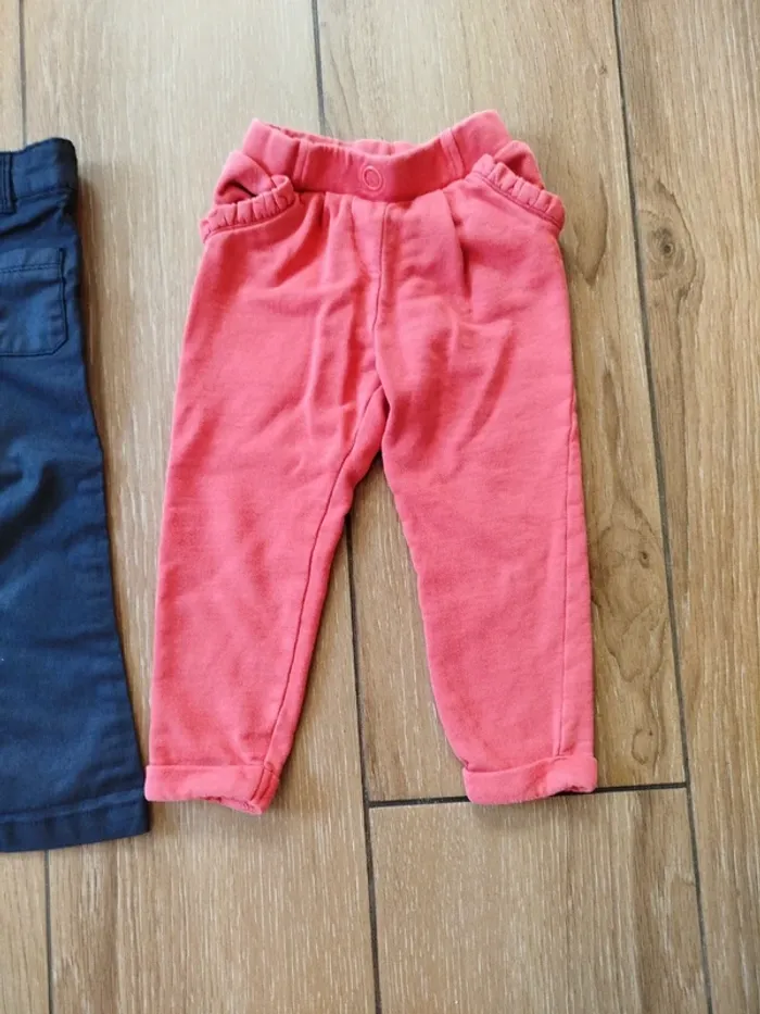 Lot de 3 pantalons bébé fille 24 mois - photo numéro 4