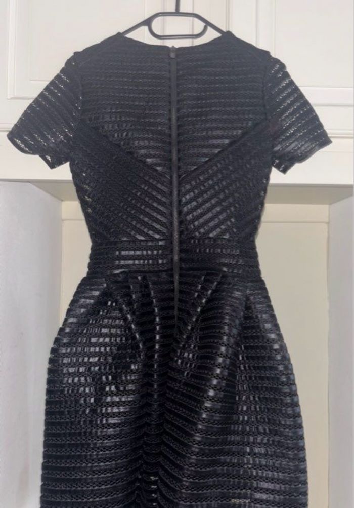 ROBE CHIC MAJE 450€ PRIX MAGASIN - photo numéro 9