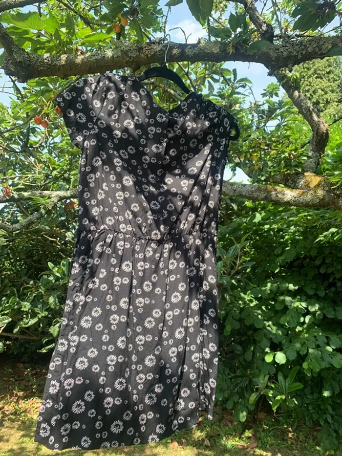 Robe a fleurs 12 ans - photo numéro 2