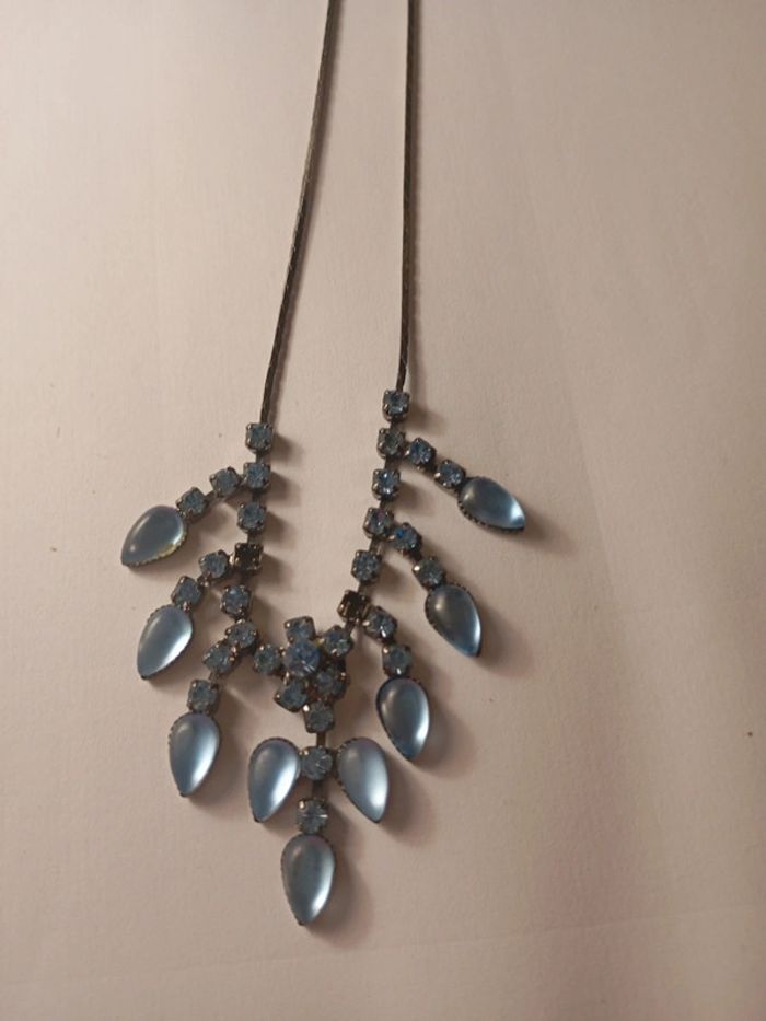 Collier fantaisie bleu strass - photo numéro 2